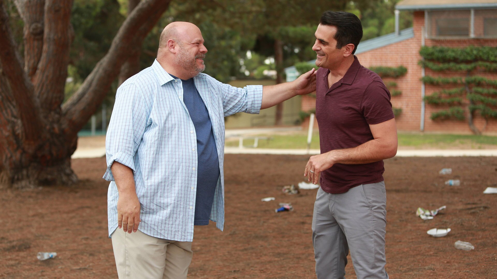 Modern Family thumbnail